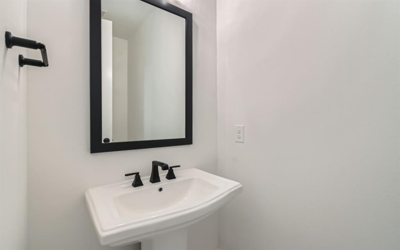 3101 Sir Judge Drive, Lewisville, TX 75056, 3 Bedrooms Bedrooms, ,2 BathroomsBathrooms,Residential,For Sale,3101 Sir Judge Drive,20871513