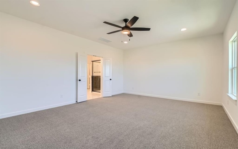 3101 Sir Judge Drive, Lewisville, TX 75056, 3 Bedrooms Bedrooms, ,2 BathroomsBathrooms,Residential,For Sale,3101 Sir Judge Drive,20871513