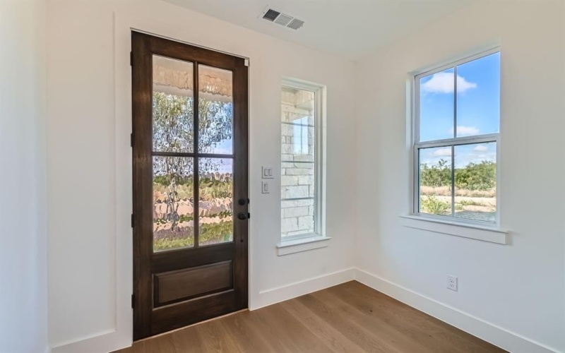 3101 Sir Judge Drive, Lewisville, TX 75056, 3 Bedrooms Bedrooms, ,2 BathroomsBathrooms,Residential,For Sale,3101 Sir Judge Drive,20871513