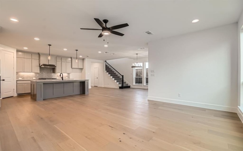 3101 Sir Judge Drive, Lewisville, TX 75056, 3 Bedrooms Bedrooms, ,2 BathroomsBathrooms,Residential,For Sale,3101 Sir Judge Drive,20871513