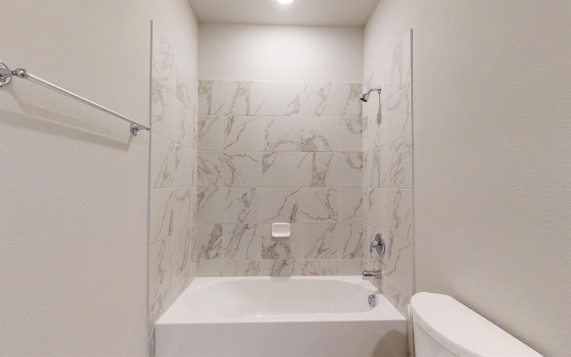 3353 Redbud Flower Trail, Grand Prairie, TX 76084, 4 Bedrooms Bedrooms, ,3 BathroomsBathrooms,Residential,For Sale,3353 Redbud Flower Trail,20871770