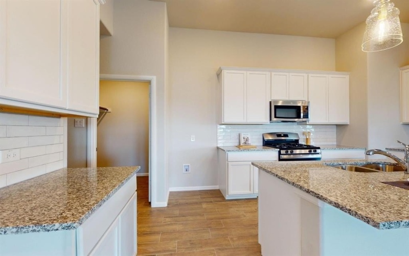 7514 Foxglove Way, Grand Prairie, TX 76084, 4 Bedrooms Bedrooms, ,3 BathroomsBathrooms,Residential,For Sale,7514 Foxglove Way,20871812