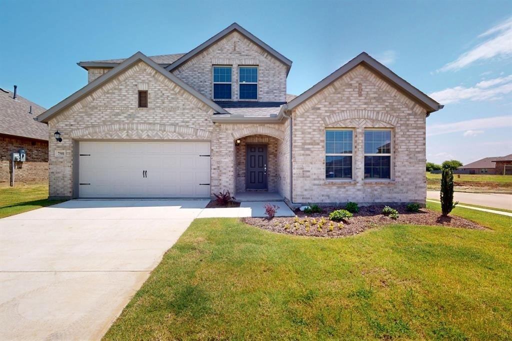 7501 Foxglove Way, Grand Prairie, TX 76084, 4 Bedrooms Bedrooms, ,3 BathroomsBathrooms,Residential,For Sale,7501 Foxglove Way,20871850