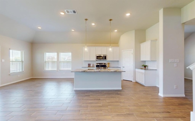 7501 Foxglove Way, Grand Prairie, TX 76084, 4 Bedrooms Bedrooms, ,3 BathroomsBathrooms,Residential,For Sale,7501 Foxglove Way,20871850
