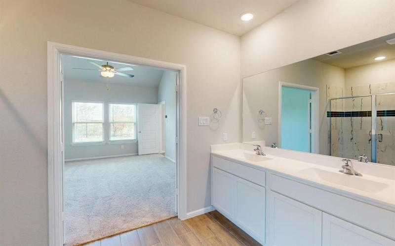 7501 Foxglove Way, Grand Prairie, TX 76084, 4 Bedrooms Bedrooms, ,3 BathroomsBathrooms,Residential,For Sale,7501 Foxglove Way,20871850
