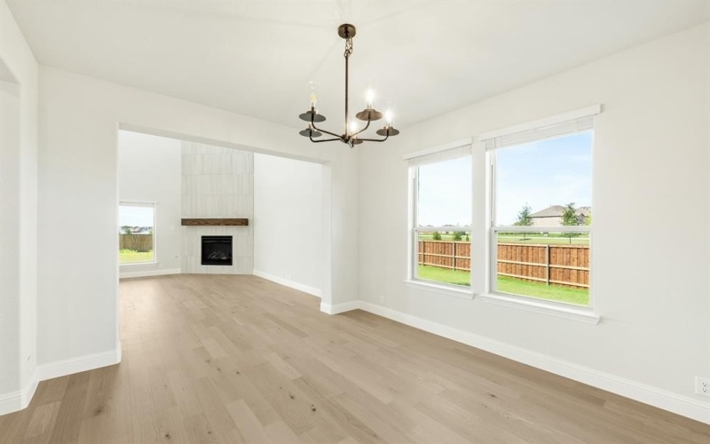 2401 Avalon Drive, Mansfield, TX 76084, 6 Bedrooms Bedrooms, ,6 BathroomsBathrooms,Residential,For Sale,2401 Avalon Drive,20871874