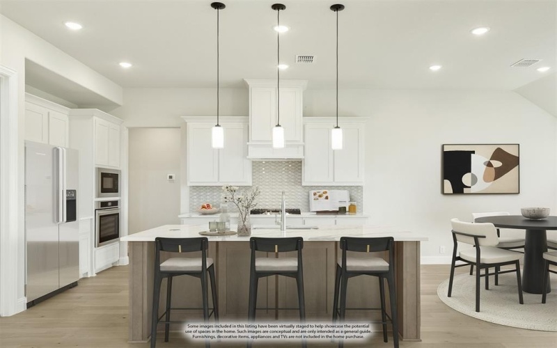 2401 Avalon Drive, Mansfield, TX 76084, 6 Bedrooms Bedrooms, ,6 BathroomsBathrooms,Residential,For Sale,2401 Avalon Drive,20871874