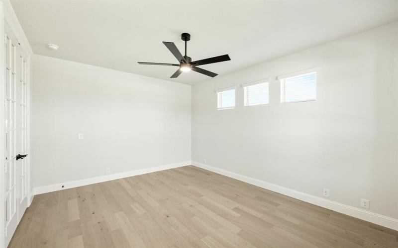 2401 Avalon Drive, Mansfield, TX 76084, 6 Bedrooms Bedrooms, ,6 BathroomsBathrooms,Residential,For Sale,2401 Avalon Drive,20871874