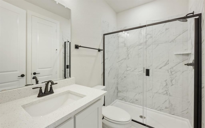 2401 Avalon Drive, Mansfield, TX 76084, 6 Bedrooms Bedrooms, ,6 BathroomsBathrooms,Residential,For Sale,2401 Avalon Drive,20871874