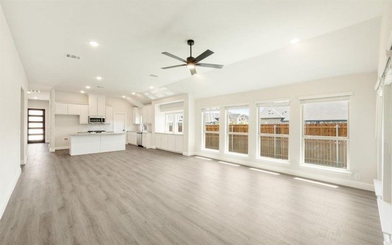 404 Chestnut Lane, Glenn Heights, TX 75154, 4 Bedrooms Bedrooms, ,3 BathroomsBathrooms,Residential,For Sale,404 Chestnut Lane,20871927
