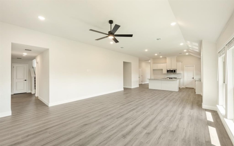 404 Chestnut Lane, Glenn Heights, TX 75154, 4 Bedrooms Bedrooms, ,3 BathroomsBathrooms,Residential,For Sale,404 Chestnut Lane,20871927