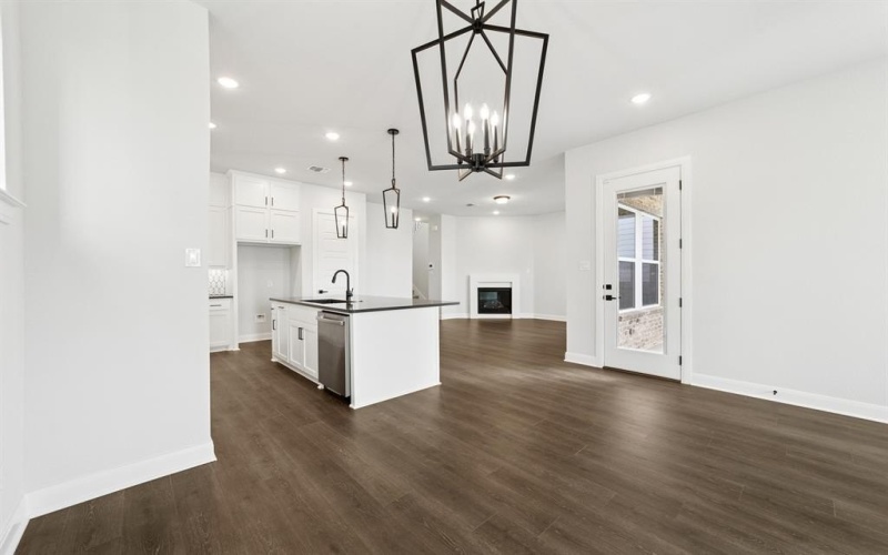 4804 Maxwell Drive, McKinney, TX 75071, 3 Habitaciones Habitaciones , ,2 BañosBaños,Residential,En Venta,4804 Maxwell Drive,20870555