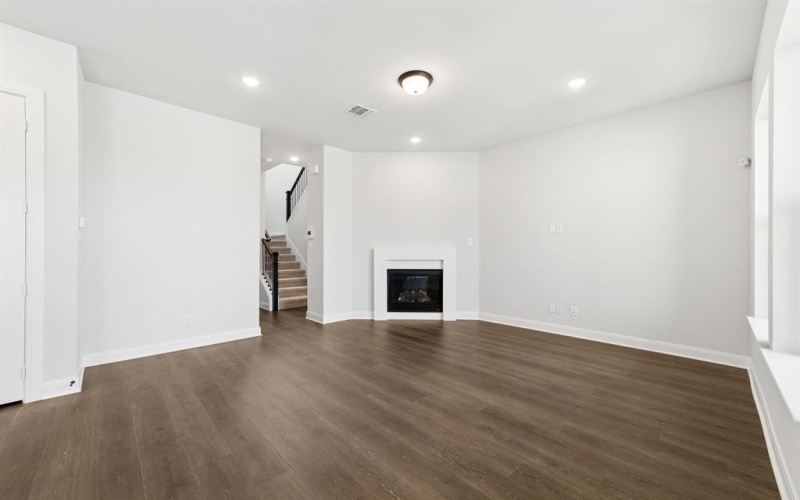 4804 Maxwell Drive, McKinney, TX 75071, 3 Habitaciones Habitaciones , ,2 BañosBaños,Residential,En Venta,4804 Maxwell Drive,20870555