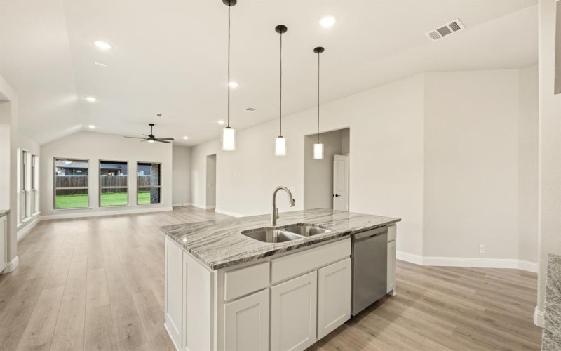 405 Atlas Cedar Drive, Glenn Heights, TX 75154, 4 Bedrooms Bedrooms, ,2 BathroomsBathrooms,Residential,For Sale,405 Atlas Cedar Drive,20870592