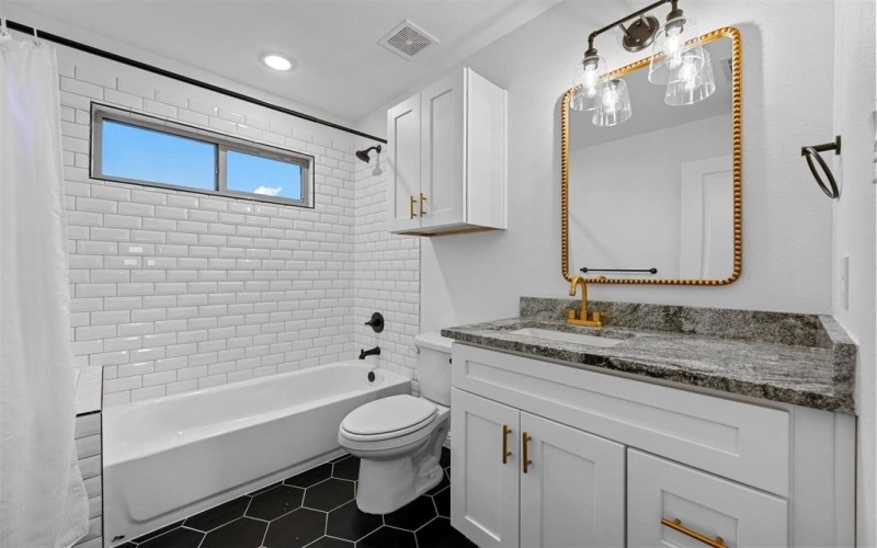 2720 Lasalle Street, Fort Worth, TX 76111, 5 Habitaciones Habitaciones , ,2 BañosBaños,Residential,En Venta,2720 Lasalle Street,0,20870600
