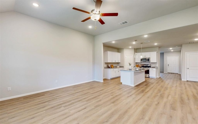 422 Wydown Drive, Princeton, TX 75407, 4 Bedrooms Bedrooms, ,2 BathroomsBathrooms,Residential,For Sale,422 Wydown Drive,20870648