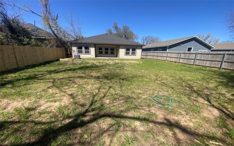 4628 Corregidor Street, Dallas, TX 75216, 3 Habitaciones Habitaciones , ,2 BañosBaños,Residential,En Venta,4628 Corregidor Street,20870857