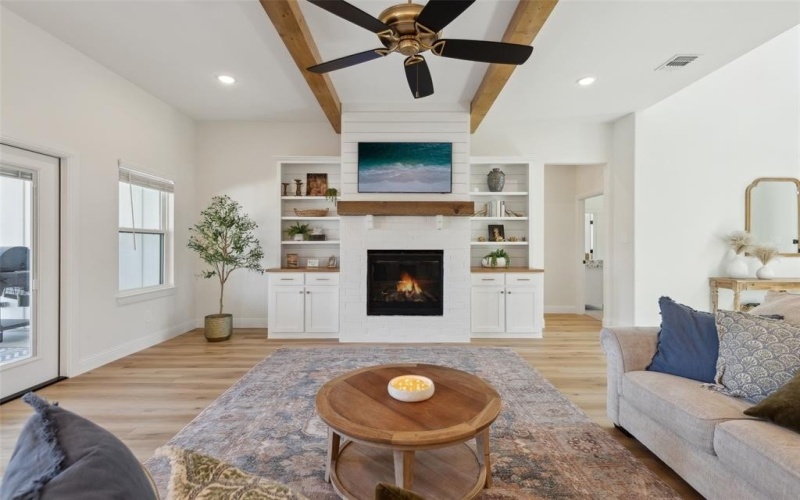 136 Grace Vw Road, Weatherford, TX 76088, 5 Habitaciones Habitaciones , ,3 BañosBaños,Residential,En Venta,136 Grace Vw Road,20875880