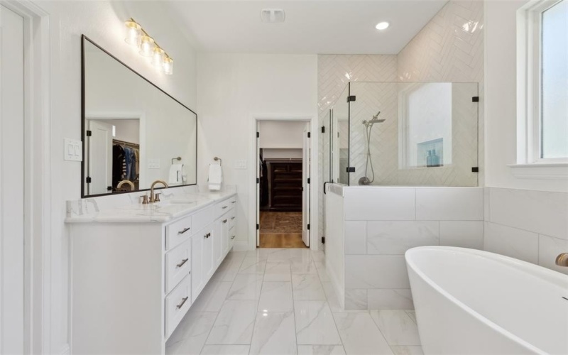 136 Grace Vw Road, Weatherford, TX 76088, 5 Habitaciones Habitaciones , ,3 BañosBaños,Residential,En Venta,136 Grace Vw Road,20875880