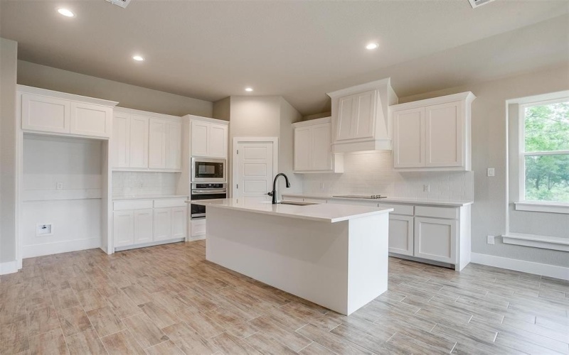 312 Falcon Court, Springtown, TX 76082, 3 Bedrooms Bedrooms, ,2 BathroomsBathrooms,Residential,For Sale,312 Falcon Court,20875933