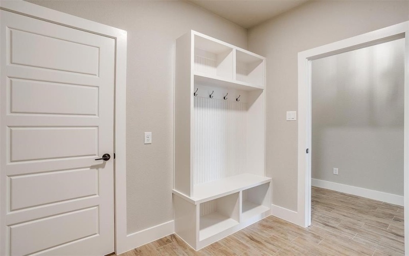 312 Falcon Court, Springtown, TX 76082, 3 Bedrooms Bedrooms, ,2 BathroomsBathrooms,Residential,For Sale,312 Falcon Court,20875933