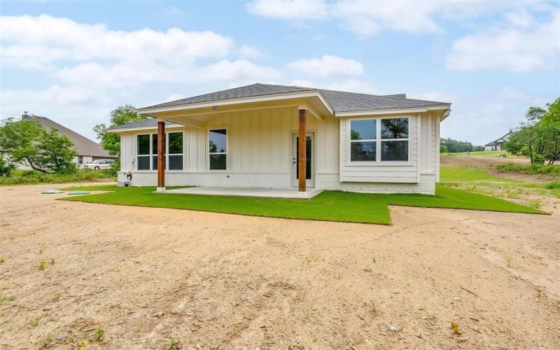 312 Falcon Court, Springtown, TX 76082, 3 Bedrooms Bedrooms, ,2 BathroomsBathrooms,Residential,For Sale,312 Falcon Court,20875933
