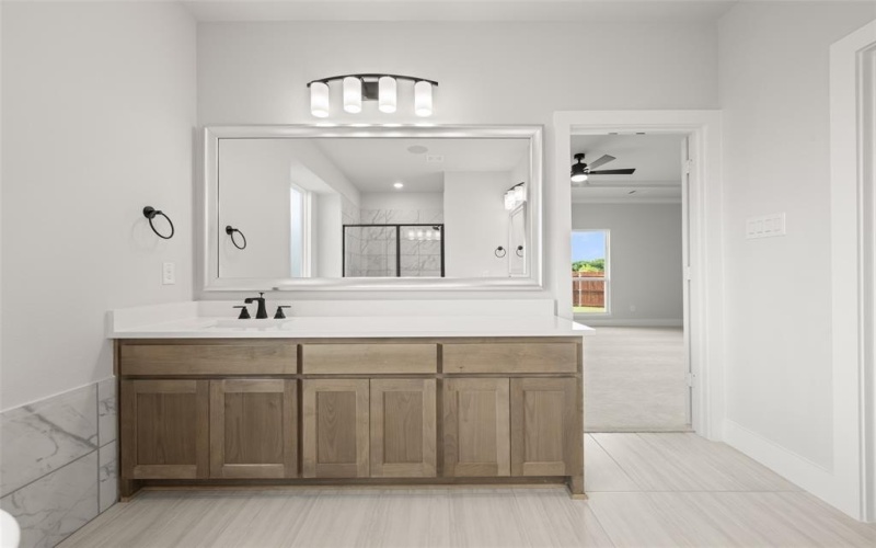 7127 SEAGROVE Court, Grand Prairie, TX 75054, 6 Habitaciones Habitaciones , ,6 BañosBaños,Residential,En Venta,7127 SEAGROVE Court,0,20873896