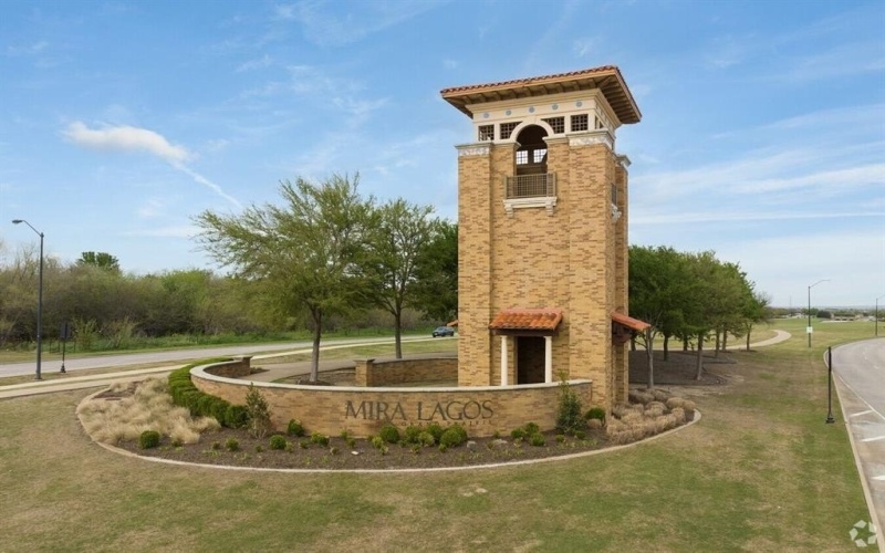 7127 SEAGROVE Court, Grand Prairie, TX 75054, 6 Habitaciones Habitaciones , ,6 BañosBaños,Residential,En Venta,7127 SEAGROVE Court,0,20873896