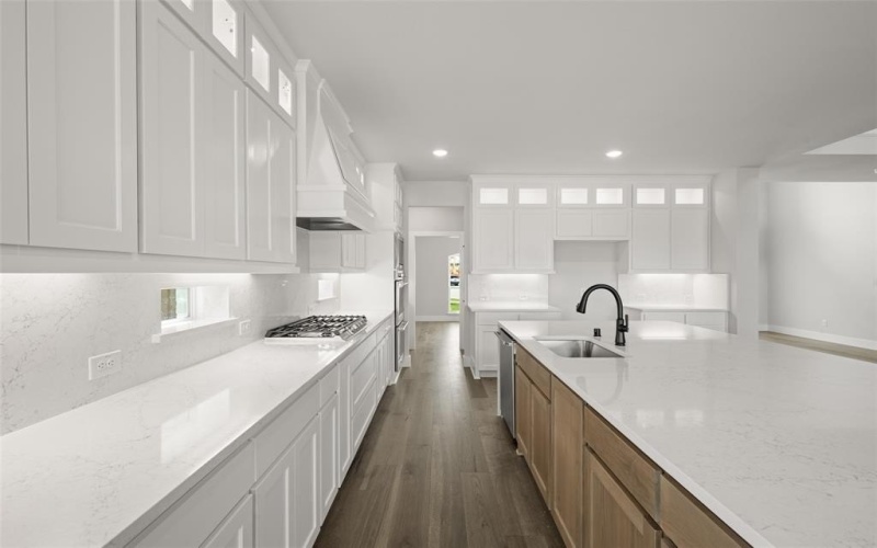 7127 SEAGROVE Court, Grand Prairie, TX 75054, 6 Habitaciones Habitaciones , ,6 BañosBaños,Residential,En Venta,7127 SEAGROVE Court,0,20873896