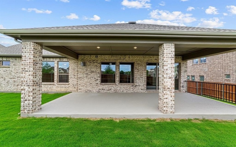 604 Crystal View Drive, Mansfield, TX 76063, 4 Bedrooms Bedrooms, ,3 BathroomsBathrooms,Residential,For Sale,604 Crystal View Drive,20876094
