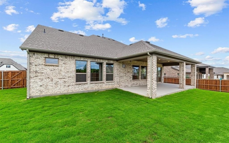 604 Crystal View Drive, Mansfield, TX 76063, 4 Bedrooms Bedrooms, ,3 BathroomsBathrooms,Residential,For Sale,604 Crystal View Drive,20876094