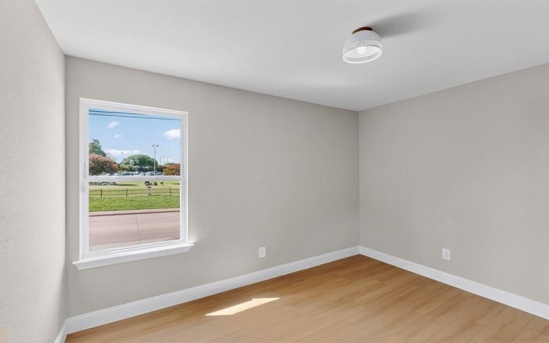 1931 Danube, Dallas, TX 75203, 4 Bedrooms Bedrooms, ,2 BathroomsBathrooms,Residential,For Sale,1931 Danube,20874069