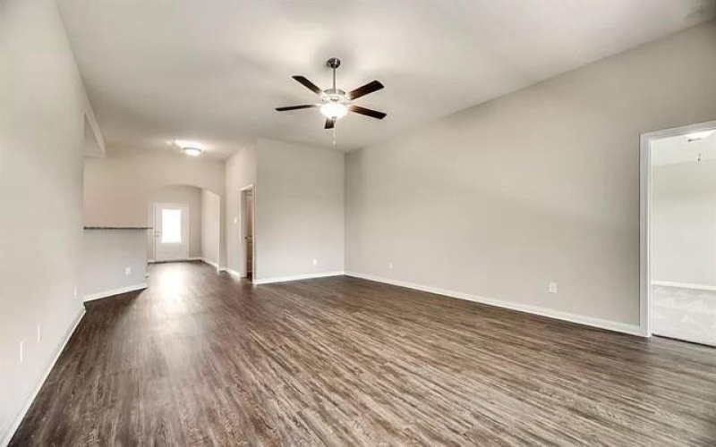 5408 Songbird Trail, Denton, TX 76207, 3 Bedrooms Bedrooms, ,2 BathroomsBathrooms,Residential,For Sale,5408 Songbird Trail,20874186