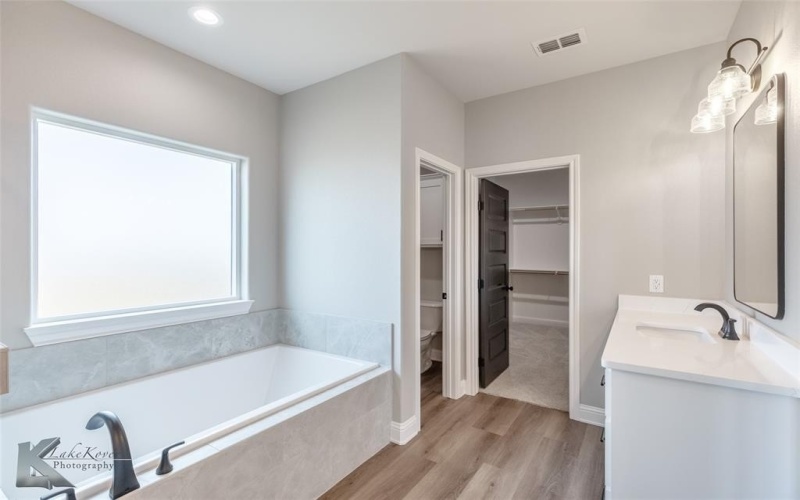 130 Logan Trail, Abilene, TX 79602, 4 Habitaciones Habitaciones , ,2 BañosBaños,Residential,En Venta,130 Logan Trail,0,20874287