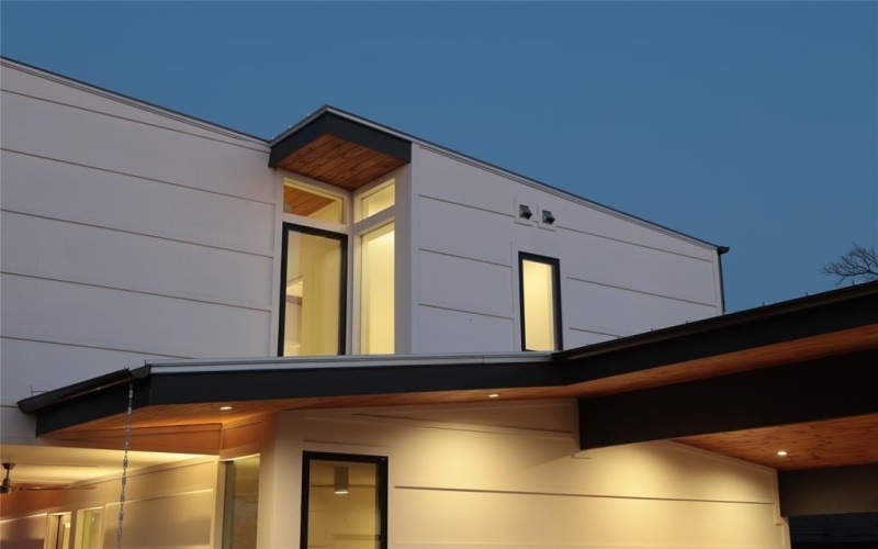715 N Elm Street, Sherman, TX 75090, 3 Habitaciones Habitaciones , ,3 BañosBaños,Residential,En Venta,715 N Elm Street,20874434