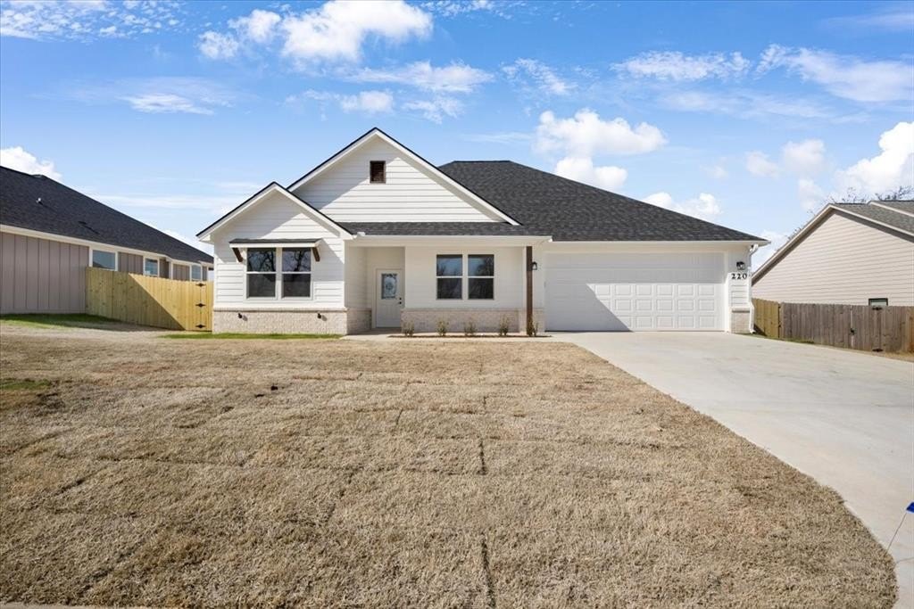 220 Nolan Farms Boulevard, Winona, TX 75792, 3 Habitaciones Habitaciones , ,2 BañosBaños,Residential,En Venta,220 Nolan Farms Boulevard,20876316