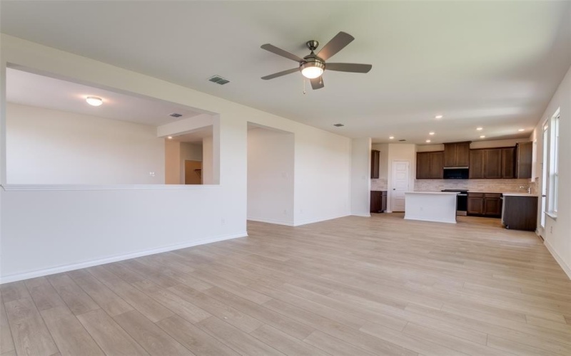 1510 Burton Drive, Seagoville, TX 75159, 3 Bedrooms Bedrooms, ,2 BathroomsBathrooms,Residential,For Sale,1510 Burton Drive,20874435