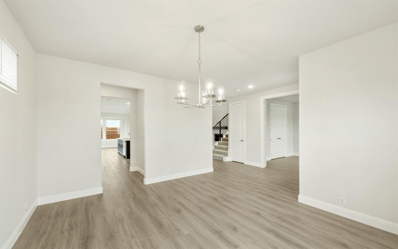 817 Lakewood Court, Midlothian, TX 76065, 4 Habitaciones Habitaciones , ,5 BañosBaños,Residential,En Venta,817 Lakewood Court,20876405