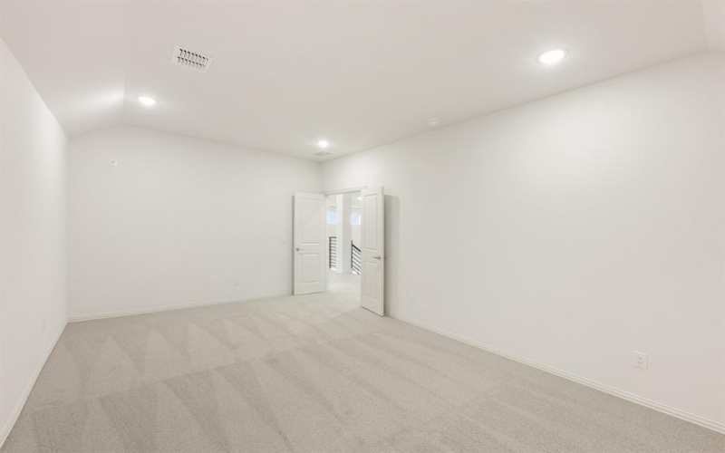 821 Trout Lilly Drive, Fort Worth, TX 76247, 4 Habitaciones Habitaciones , ,5 BañosBaños,Residential,En Venta,821 Trout Lilly Drive,20874775