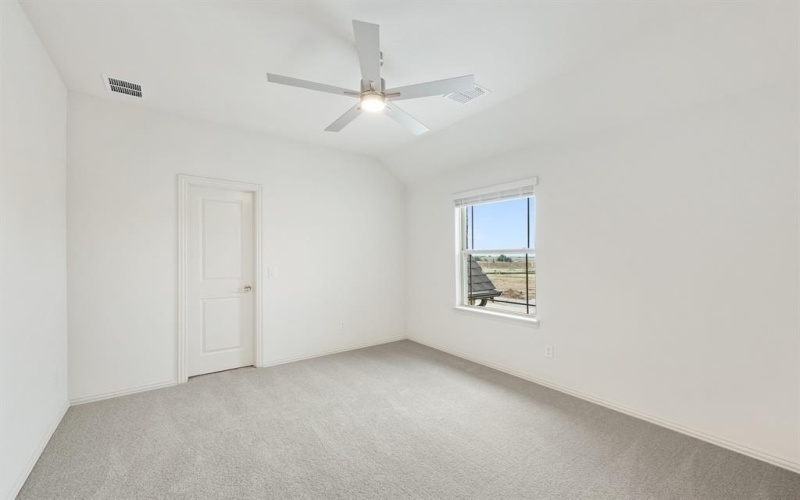 821 Trout Lilly Drive, Fort Worth, TX 76247, 4 Habitaciones Habitaciones , ,5 BañosBaños,Residential,En Venta,821 Trout Lilly Drive,20874775