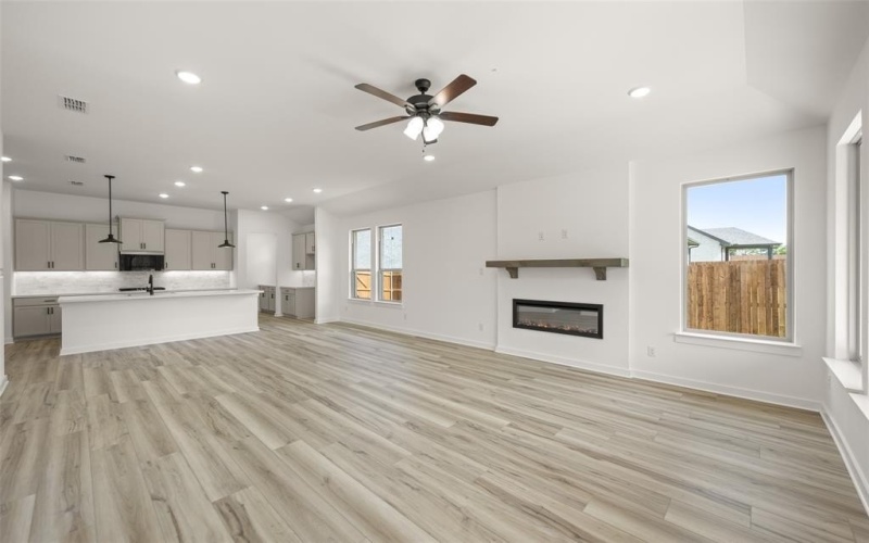 408 Wabash Drive, Waxahachie, TX 75167, 3 Bedrooms Bedrooms, ,2 BathroomsBathrooms,Residential,For Sale,408 Wabash Drive,20872548