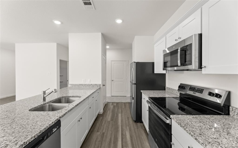 8305 Bufflehead, Fort Worth, TX 76179, 3 Bedrooms Bedrooms, ,2 BathroomsBathrooms,Residential,For Sale,8305 Bufflehead,20874818