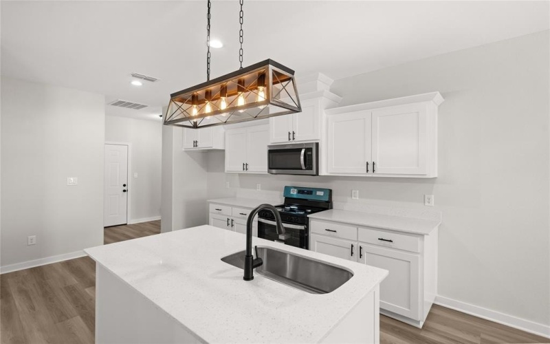 203 Toro Drive, Winona, TX 75792, 3 Bedrooms Bedrooms, ,2 BathroomsBathrooms,Residential,For Sale,203 Toro Drive,20872647
