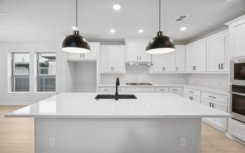9329 Winding Creek Drive, Little Elm, TX 75068, 4 Bedrooms Bedrooms, ,3 BathroomsBathrooms,Residential,For Sale,9329 Winding Creek Drive,20874951