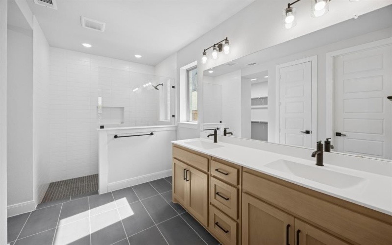 9329 Winding Creek Drive, Little Elm, TX 75068, 4 Bedrooms Bedrooms, ,3 BathroomsBathrooms,Residential,For Sale,9329 Winding Creek Drive,20874951