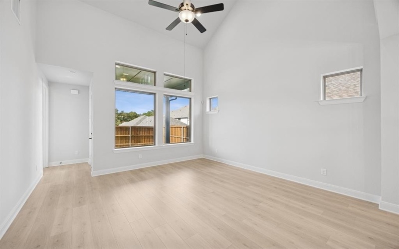 9329 Winding Creek Drive, Little Elm, TX 75068, 4 Bedrooms Bedrooms, ,3 BathroomsBathrooms,Residential,For Sale,9329 Winding Creek Drive,20874951