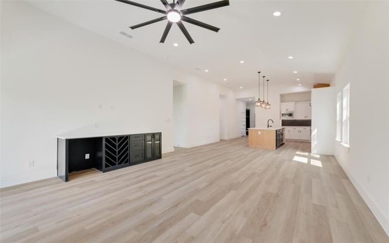 4515 Eutopia Street, Greenville, TX 75401, 4 Habitaciones Habitaciones , ,2 BañosBaños,Residential,En Venta,4515 Eutopia Street,20872766