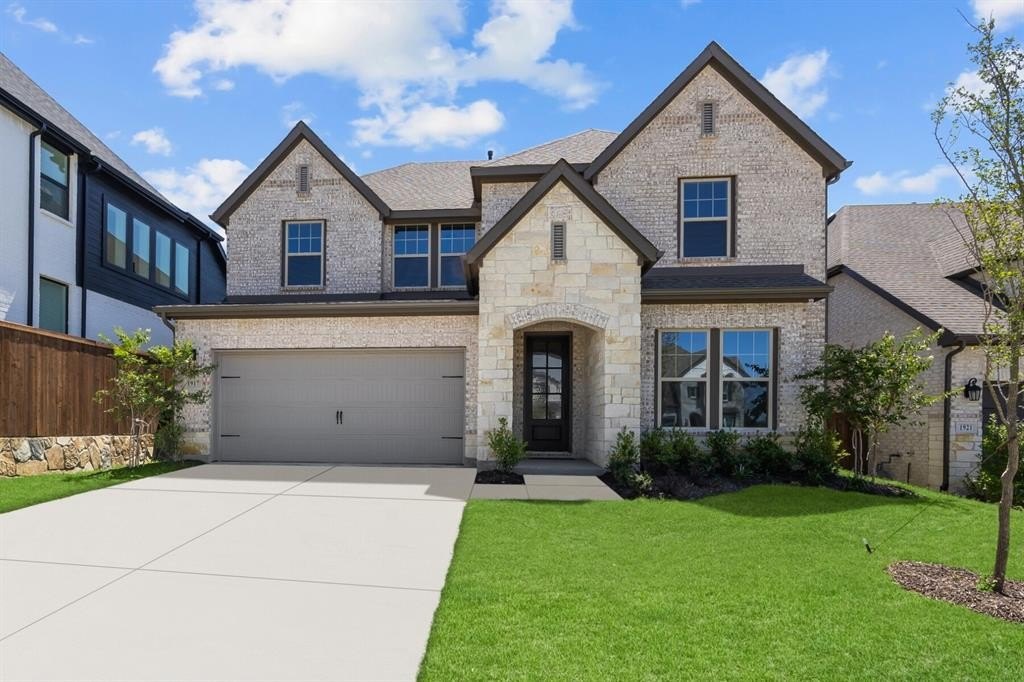 1917 Prickly Poppy Court, Aubrey, TX 76227, 4 Bedrooms Bedrooms, ,3 BathroomsBathrooms,Residential,For Sale,1917 Prickly Poppy Court,20875029