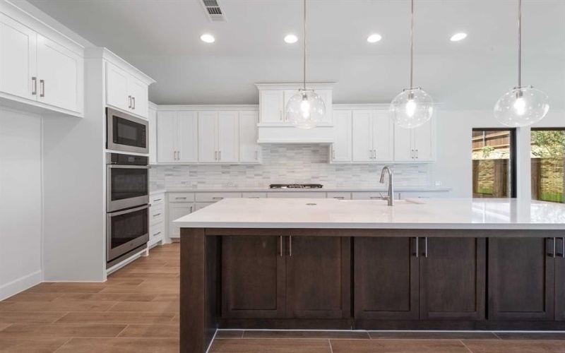 703 Spindle Court, Mansfield, TX 76063, 4 Bedrooms Bedrooms, ,3 BathroomsBathrooms,Residential,For Sale,703 Spindle Court,20875073
