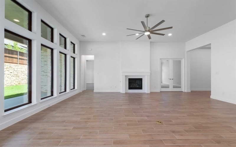 703 Spindle Court, Mansfield, TX 76063, 4 Bedrooms Bedrooms, ,3 BathroomsBathrooms,Residential,For Sale,703 Spindle Court,20875073